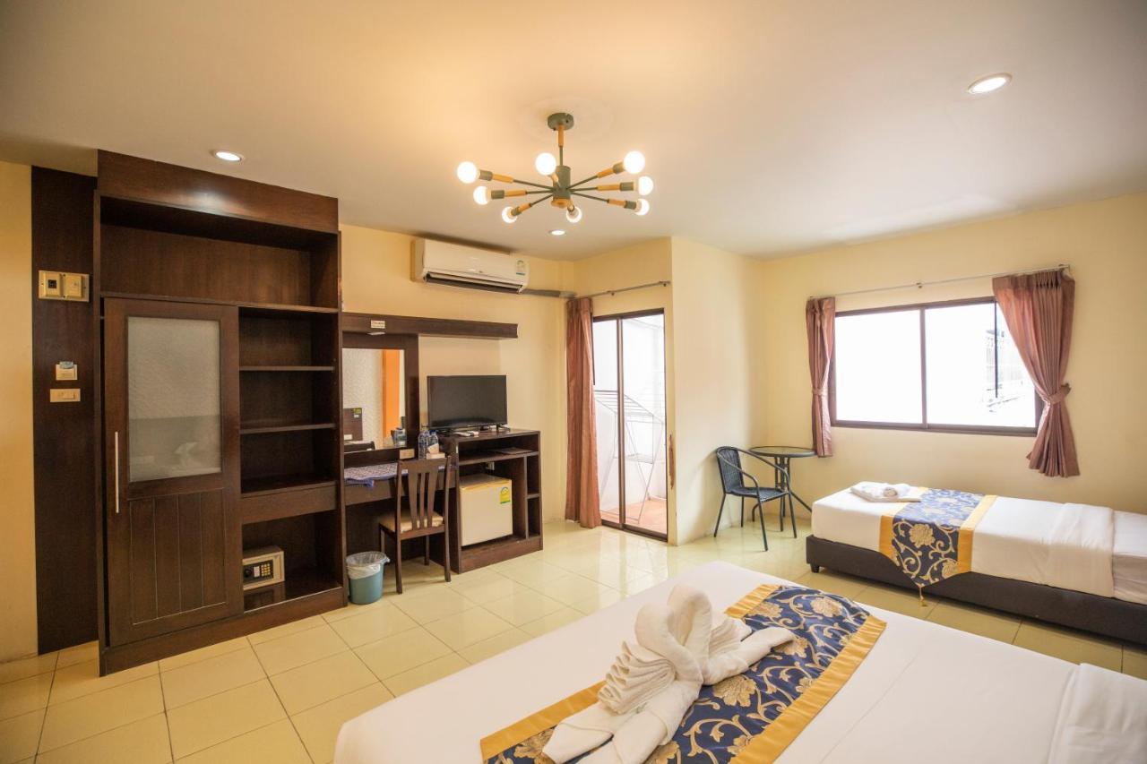 โรงแรมลิลลี่ฮอลิเดย์ Lily Holiday Hotel Patong ภายนอก รูปภาพ