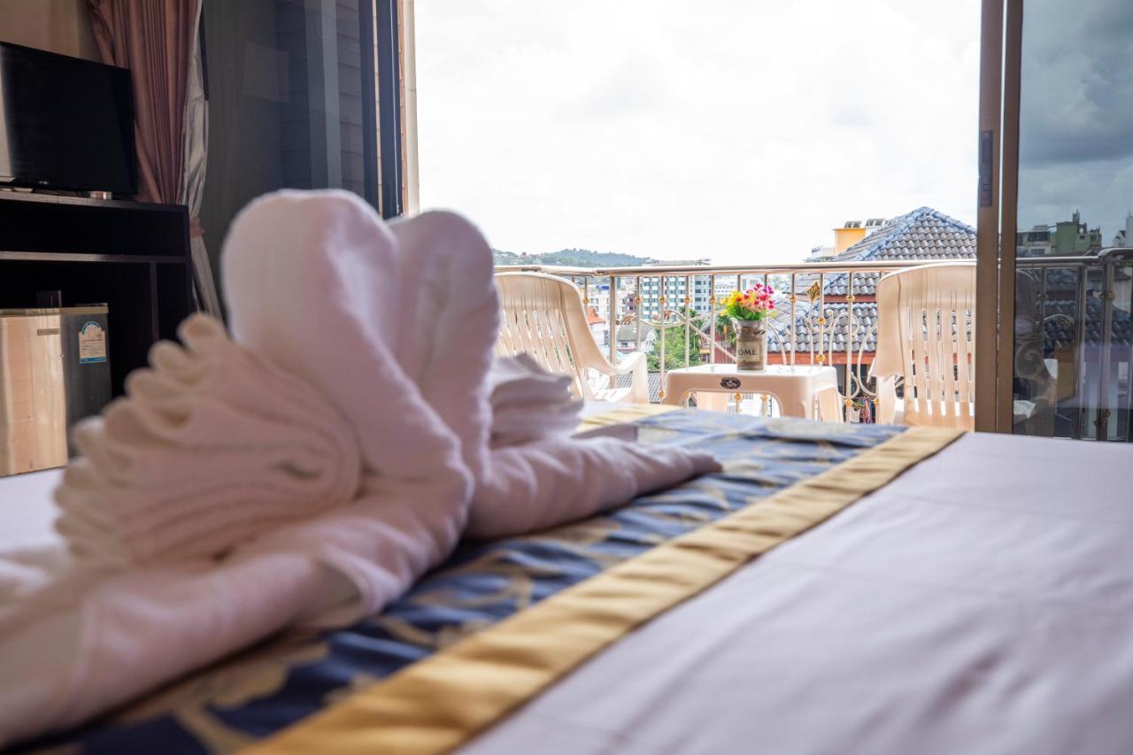 โรงแรมลิลลี่ฮอลิเดย์ Lily Holiday Hotel Patong ภายนอก รูปภาพ