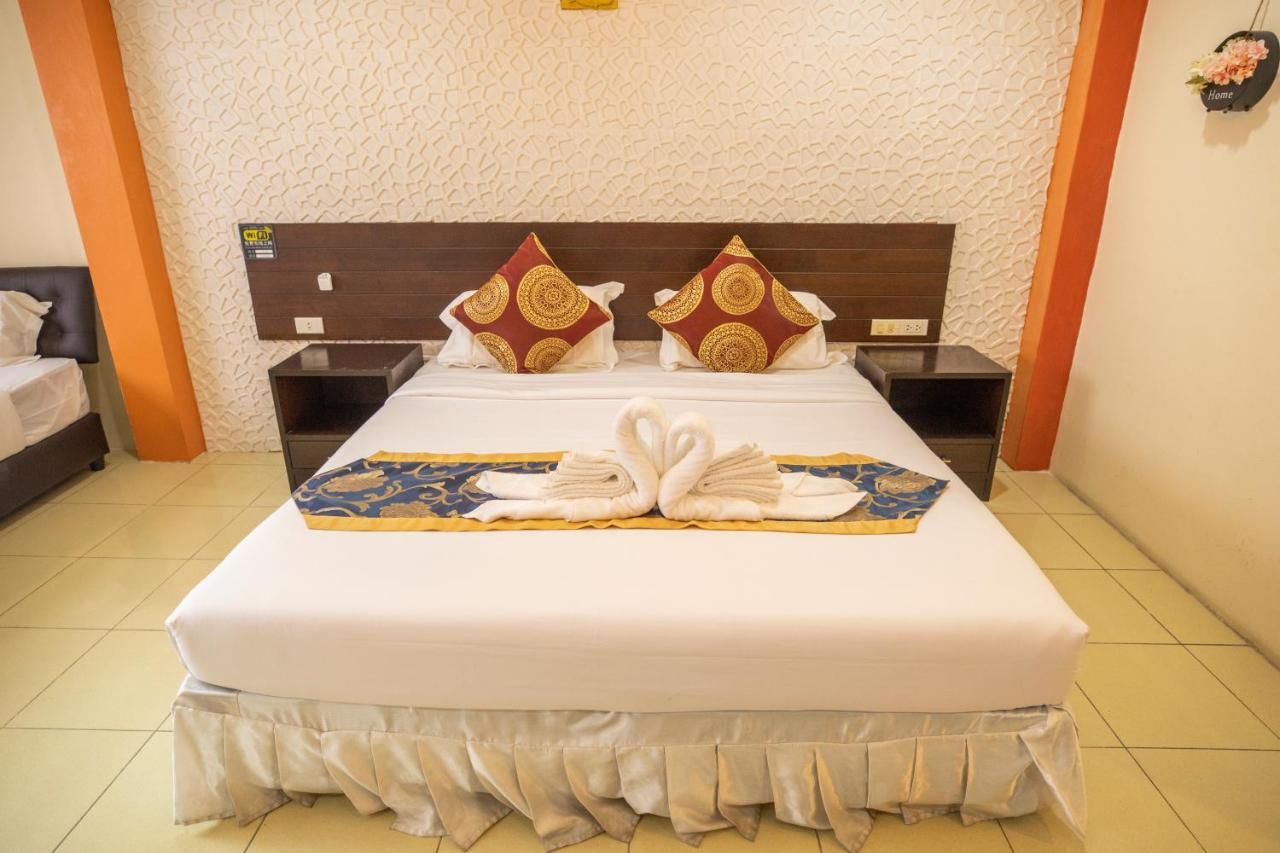 โรงแรมลิลลี่ฮอลิเดย์ Lily Holiday Hotel Patong ภายนอก รูปภาพ