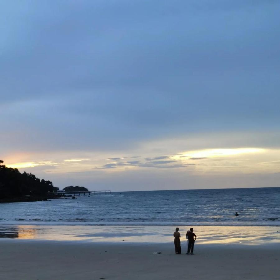 โรงแรมลิลลี่ฮอลิเดย์ Lily Holiday Hotel Patong ภายนอก รูปภาพ